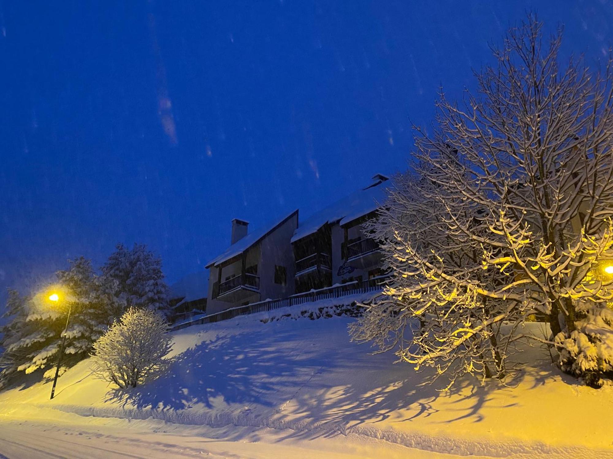 Chalet Aster Apartman Germ Kültér fotó