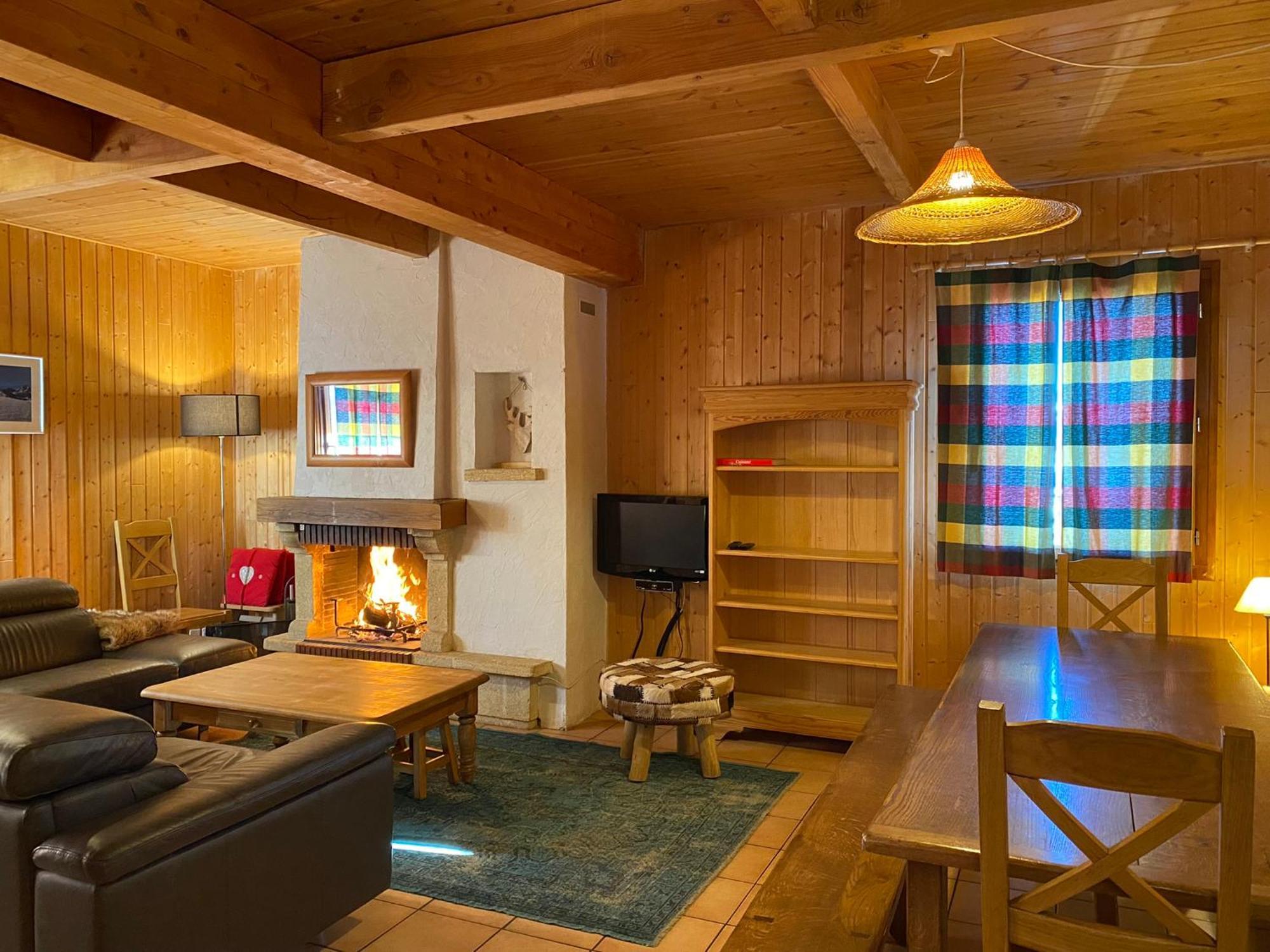 Chalet Aster Apartman Germ Kültér fotó